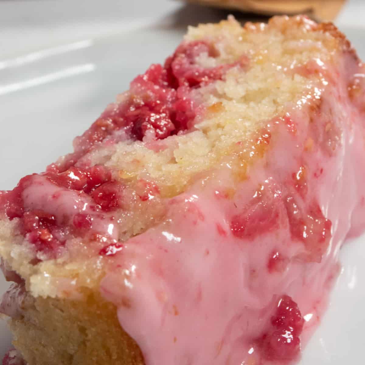 Soft Vegan Lemon Raspberry Cake - Vegan Treats Blogger